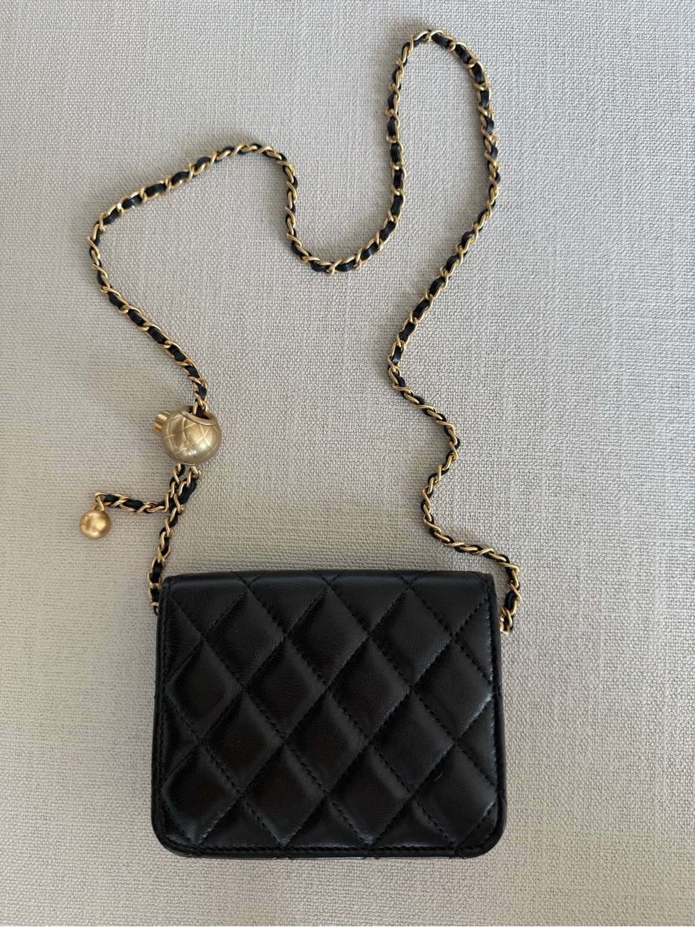 CHANEL Black Quilted Mini Crossbody with Gold Chain - Picture 2 of 7